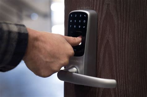 Why Biometric And Fingerprint Locks Are The Best Choice For Businesses
