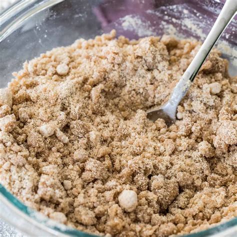 How To Make Streusel Crumb Topping Sugar Spun Run
