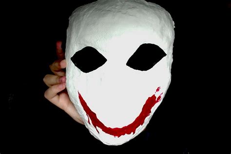The Bloody Painter Mask By Kittyulquiorra On Deviantart