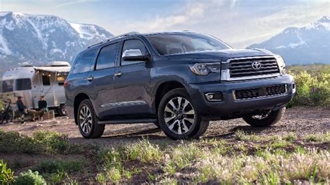 Spied 2023 Toyota Sequoia Gets New Engine Suv 2022 2023 New And