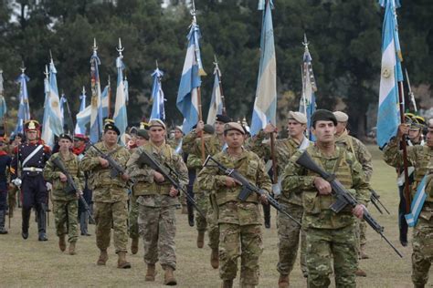 Archivo de noticias en barranquilla, la región caribe, colombia y el mundo sobre ejército. Hasta el 18 de octubre, el Ejército Argentino abre las inscripciones para ingresar a la carrera ...