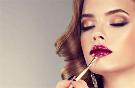 Unlock Your Makeup Skills With Comprehensive Makeup Course From Beginner To Pro Oranehyderabad