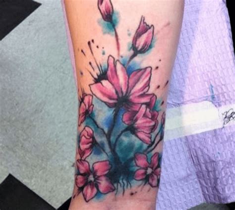 Let's take a look at some of the most amazing examples of watercolor tree tattoo designs and ideas. Watercolor Florals | Small wrist tattoos, Minimalist ...