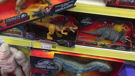 Jurassic World Toys Revİew In Smyths Toys Superstores Youtube