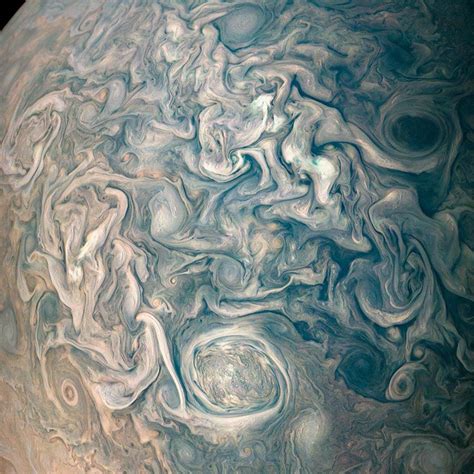Nasas Juno Spacecraft Captures Extraordinary Views Of Jupiters