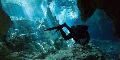 8 Des Plus Spectaculaires Grottes Marines Du Monde Photos