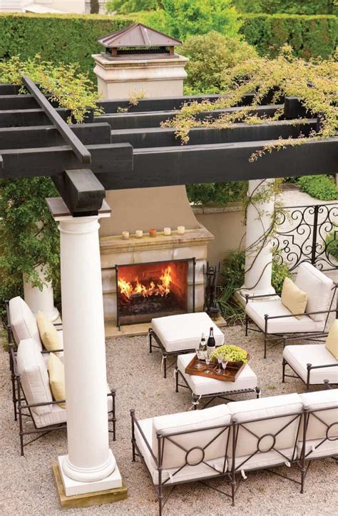 30 Lovely Mediterranean Outdoor Spaces Designs