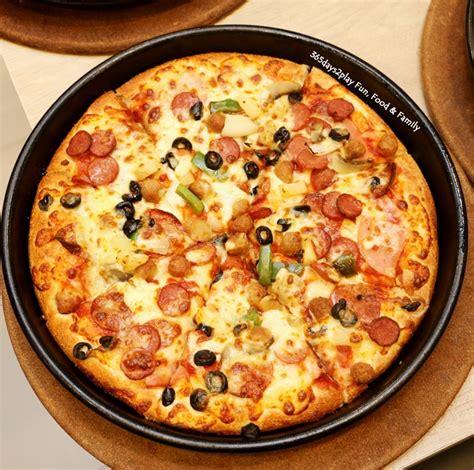 Pizza Hut Buffet Is Back For A Limited Time Only Showcasing Its