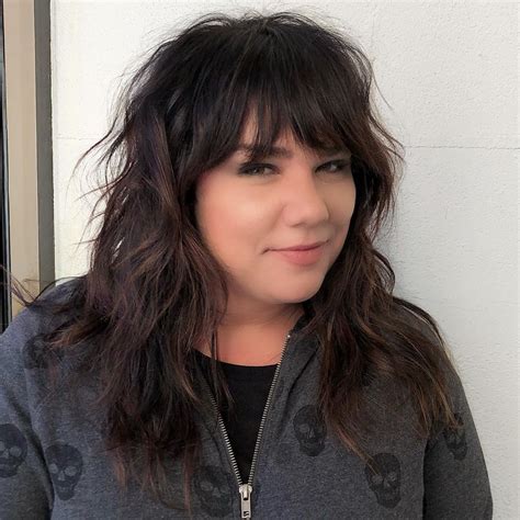 Haircut for long chin female. The Most Flattering Short, Medium, and Long Haircuts for ...