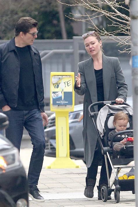 Julia Stiles Takes Her Son For A Stroll With A Friend In Brooklyn New