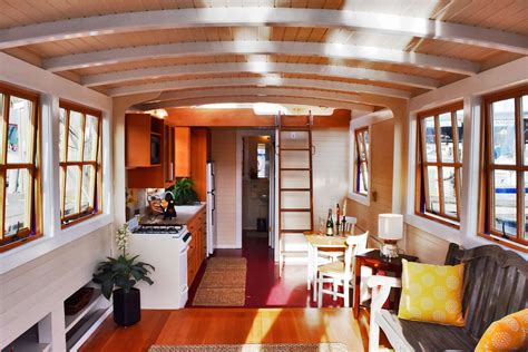 Seattle Houseboat Peace 240000 Sold December 2015 Seattle