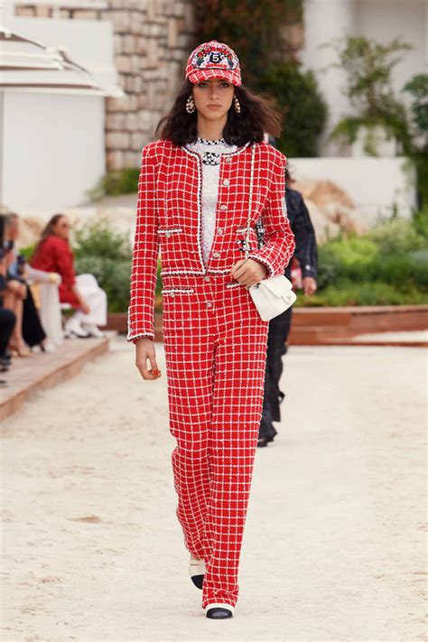 Vogues Best Looks From The Chanel Cruise 2023 Show