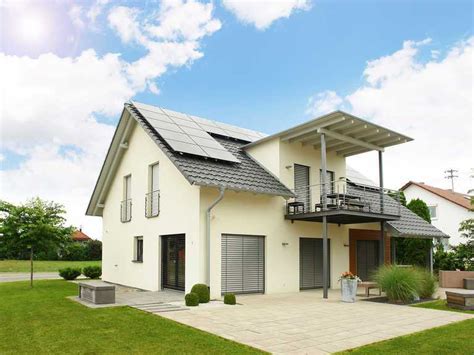 Obst aus eigenem anbau verkauf auf wochenmärkten verkauf im hofladen weihnachtsbaumverkauf. Musterhaus BASE 151 - FBW Fertigbau Wochner
