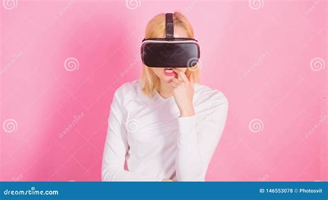 Concept De La Technologie D De La R Alit Virtuelle Du