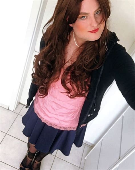 Julie Crossdresser Profile