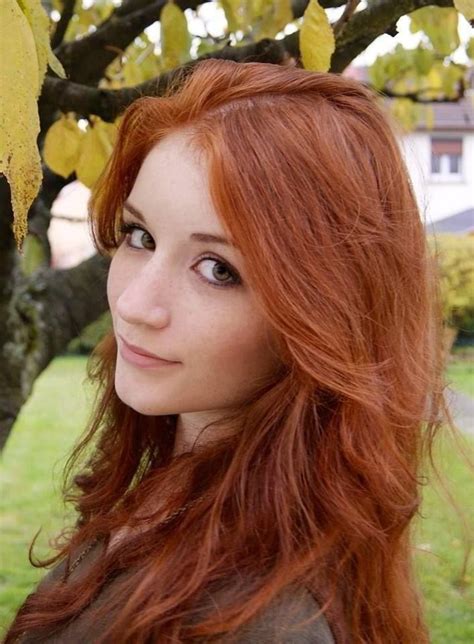 absolutely gorgeous natural redhead r sfwredheads