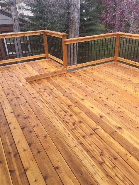 Cedar Decking Are Easy To Use And Manage