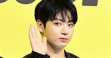 Jung kook, v , jin & suga ] smooth like butter pull you in like no other don't need no usher to remind me you got it bad. Jungkook de BTS revela que sobrevivió en el agua durante ...