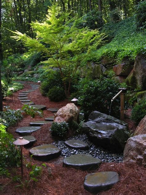40 Brilliant Ideas For Stone Pathways In Your Garden Japanese Garden Design Garden Landscape
