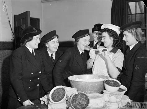 THE WOMEN S ROYAL NAVAL SERVICE DURING THE SECOND WORLD WAR Imperial