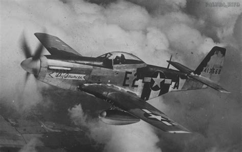 A 375th Fighter Squadron, 361st Fighter Group P-51 Mustang (E2-A