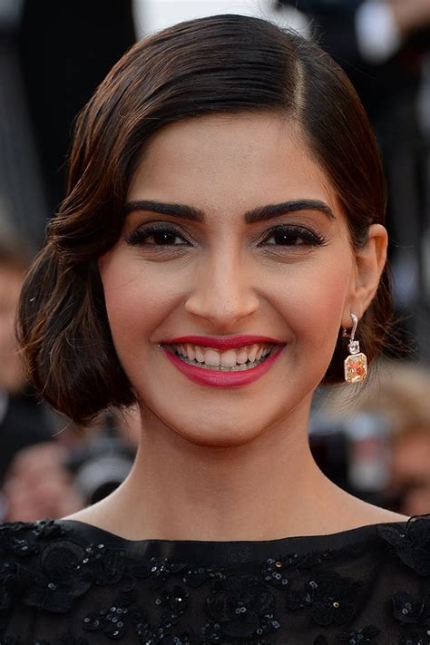 Sonam Kapoor Ahuja Profile Images — The Movie Database Tmdb