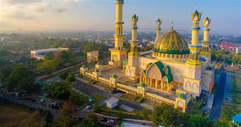 Pulau Seribu Masjid Di Lombok Panorama Islam Di Indonesia Laman Dari