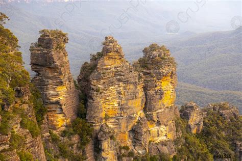 Tres Hermanas Montañas Azules Australia Foto De Stock 901525 Crushpixel