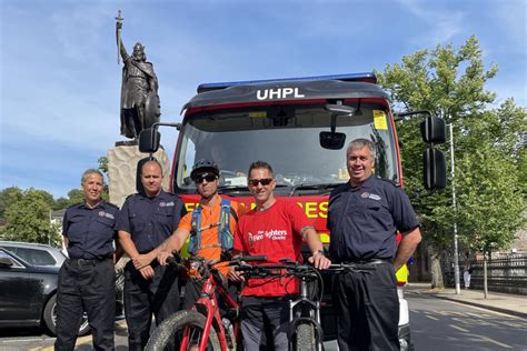Sussex Firefighters Deaths Commemorated With 100 Mile Challenge