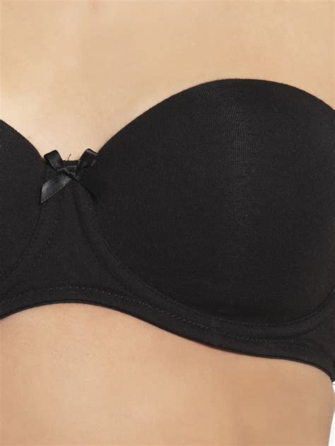 Buy Black Underwired Padded T Shirt Bra With Detachable Straps For