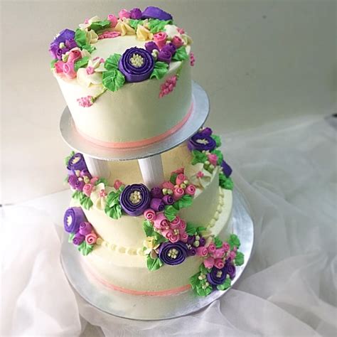 Anissya cakes kek kahwin 3 tingkat ombre design. Home Bakery Bangi - Kajang: Kek Kahwin 3 tingkat