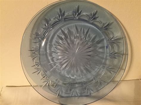 2 Avon American Blue Classics Collection 10 Inch Plates Set Of Etsy