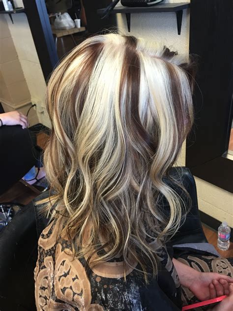 22 Long Blonde Highlighted Hairstyles Hairstyle Catalog