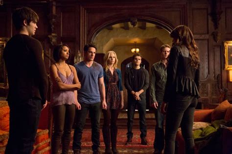 Vampire Diaries Season 5 Spoiler Elenas Breakup Sex With Damon And