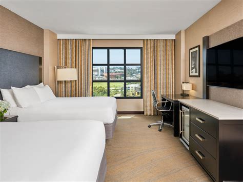 La Jolla Hotel Rooms And Suites Near Ucsd Hyatt Regency La Jolla At