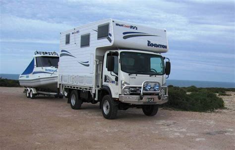 Isuzu Nps 300 Four Wheel Drive Custom Truck Camper Truck Camper Hq
