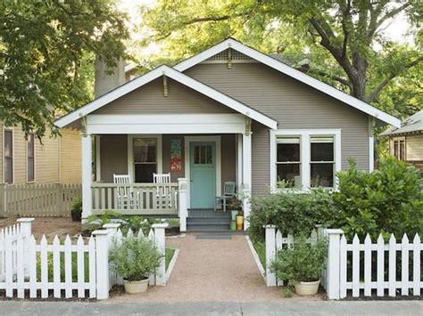 20 Small House Exterior Colors Ideas Dhomish