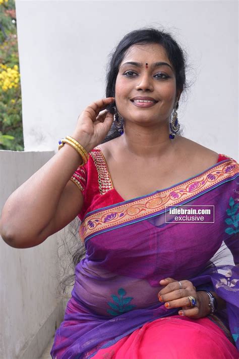 Telugu Aunty Jayavani Hot