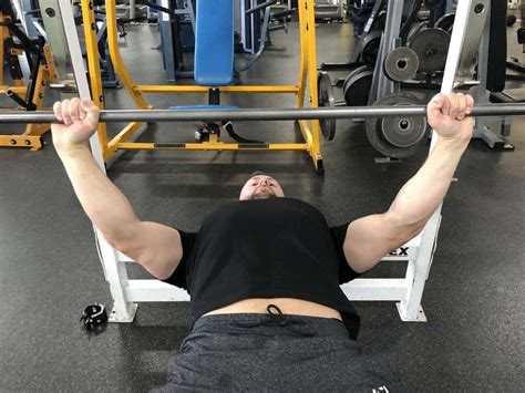 Check spelling or type a new query. wide hand grip bench press risks and benefits ...