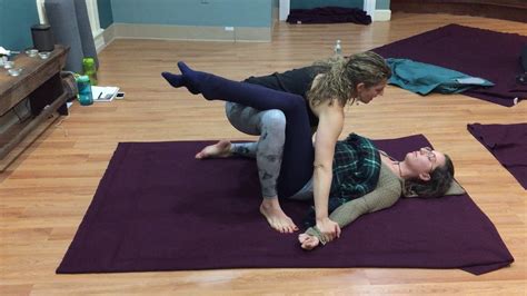 Thai Yoga Massage Fundamentals With Jennifer Yarro Youtube