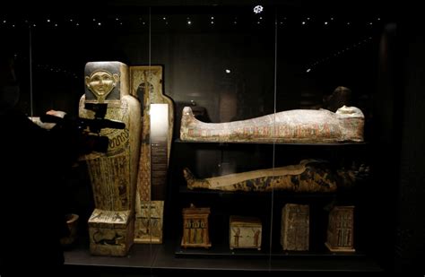A Taste For Gold Ancient Egyptian Mummies Found With Gold Tongues