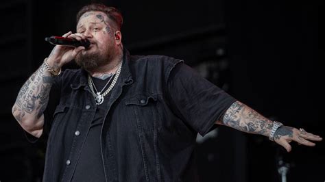 Watch Jelly Roll Performs “halfway To Hell” On The Tonight Show Y100 Fm