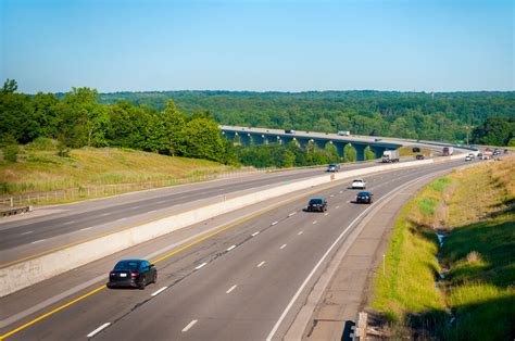 How To Drive On The Interstate Highway 3 Key Facts To Know