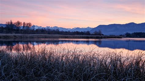 Download Wallpaper 3840x2160 Mountains Lake Grass Frost Nature