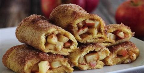 Baked Apple Pie Roll Ups