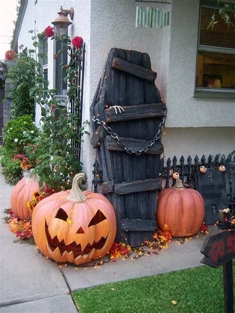 30 Awesome Diy Halloween Outdoor Decorations Ideas Diy Halloween