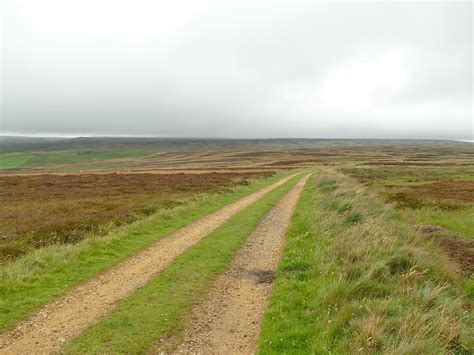 Track Onto Bingley Moor © Stephen Craven Geograph Britain And Ireland