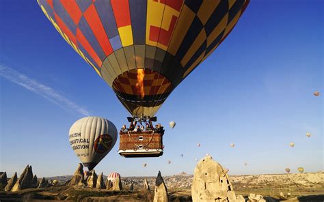 Flying In A Hot Air Balloon In Cappadocia Should Be On Your Bucket List