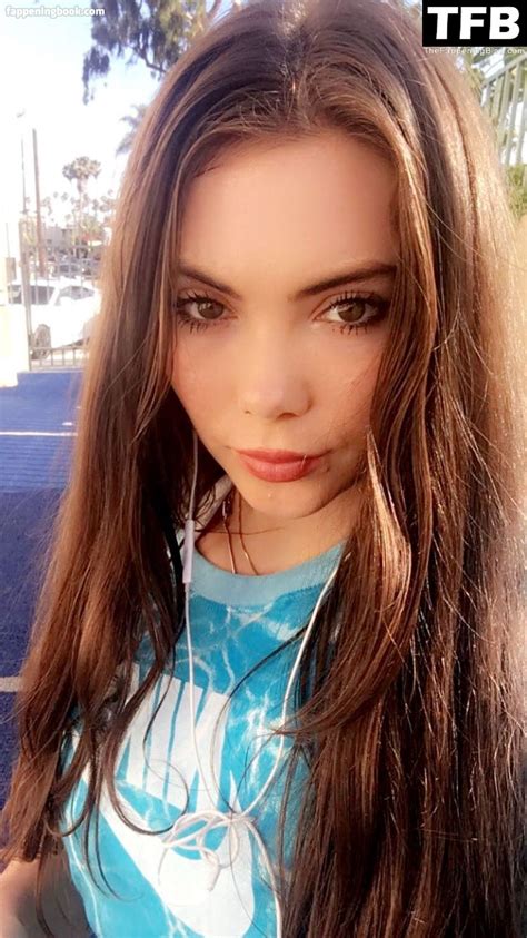 McKayla Maroney Nude The Fappening Photo 1473839 FappeningBook