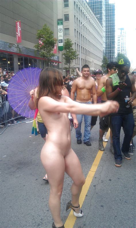 Toronto Pride Girl Naked In Public Pics Play Mardi Gras Parades Hot